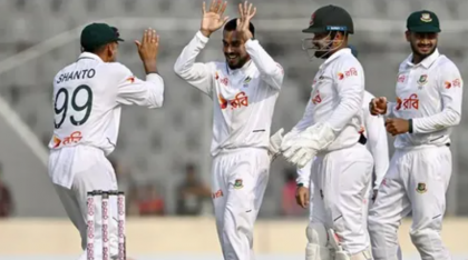 তৃতীয় দিনের খেলা শেষে বাংলাদেশের লিড ৩৪ রানের