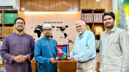 শিবির সভাপতির সঙ্গে পাকিস্তান জামায়াত নেতার সৌজন্য সাক্ষাৎ

