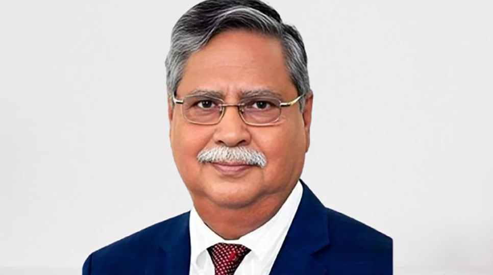 লন্ডনে চিকিৎসা সফরে রাষ্ট্রপতির বিলাসী ব্যয় নিয়ে প্রশ্ন

