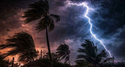 ১৪ অঞ্চলে ঝড়বৃষ্টির আশঙ্কা, নদীবন্দরে সতর্কসংকেত