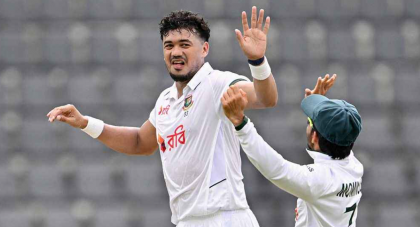 তাসকিনের জোড়া আঘাতে দ্বিতীয় দিনে চাপে পাকিস্তান