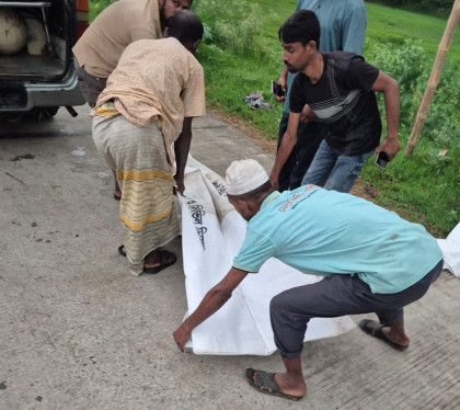 ঈদে বাড়ি ফেরার পথে বগুড়ায় ট্রাকের ধাক্কায় বাবা-মেয়ে নিহত

