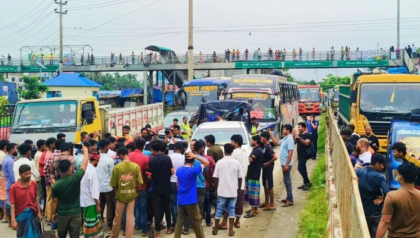যানজট নিরসনের দাবিতে মহাসড়ক অবরোধ, ১২ কিমি যানজট