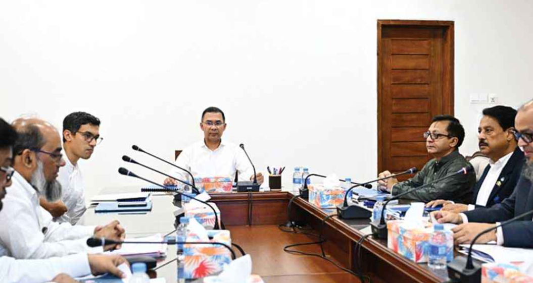 বন্ধ কারখানা চালুতে রোড শো করবে সরকার