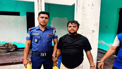 চানাচুর খাওয়ার প্রলোভন দেখিয়ে সাত বছরের শিশুকে ধর্ষণচেষ্টা,অভিযুক্ত গ্রেপ্তার