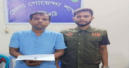 ঝালকাঠিতে ইয়াবাসহ কালী মন্দিরের পুরোহিত আটক