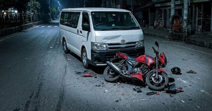 ঢাকায় মাইক্রোবাসের ধাক্কায় মোটরসাইকেল আরোহী নিহত