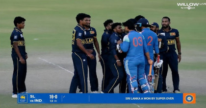 ১৫ বছরের সূর্যবংশীর ঔদ্ধত্য, সুপার ওভারে হেরে মাঠেই লঙ্কান ক্রিকেটারকে মারমুখী আক্রমণ ভারতের 