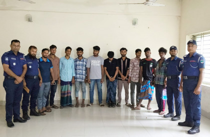 বাগেরহাটের চিতলমারীতে মাদকসহ বিভিন্ন মামলায় গ্রেফতার ১০

