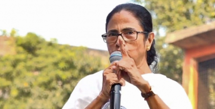 মমতার মামলায় ইভিএম-ভিভিপ্যাট সংরক্ষণের নির্দেশ হাইকোর্টের

