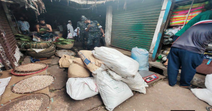 শেরপুরে ভ্রাম্যমাণ আদালতের অভিযান; পলিথিন জব্দ ও জরিমানা