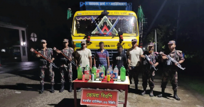 সাতক্ষীরা সীমান্তে ৯৪ লাখ টাকার অবৈধ পণ্য জব্দ