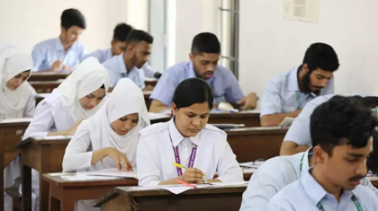 অভিন্ন প্রশ্নে কাল শুরু হচ্ছে এইচএসসি পরীক্ষা

