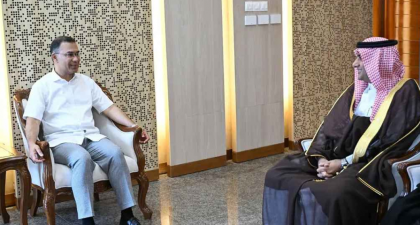 প্রধানমন্ত্রীর সঙ্গে সৌদি রাষ্ট্রদূতের সৌজন্য সাক্ষাৎ, ক্রাউন প্রিন্সের চিঠি হস্তান্তর