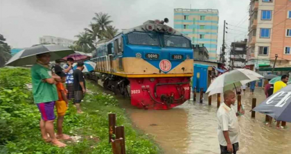 পানিবন্দি রেললাইন, কক্সবাজার রুটে ট্রেন চলাচল বন্ধ