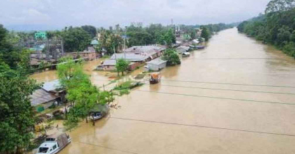 রাঙামাটিতে বন্যা পরিস্থিতি অপরিবর্তিত, আশ্রয়কেন্দ্রে ৪ হাজারের বেশি মানুষ