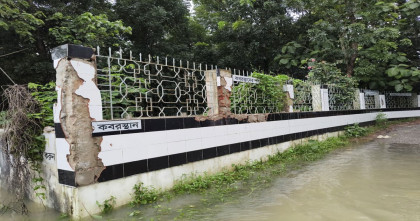 কবরস্থানের দেয়াল ভাঙচুরের অভিযোগ যুবলীগ নেতার বিরুদ্ধে