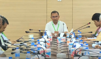 ঐক্যবদ্ধ থেকে সংকট মোকাবিলার আহ্বান প্রধানমন্ত্রীর
