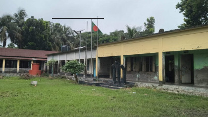 চিতলমারীর বিদ্যালয়ে অর্থ আত্মসাৎ: তদন্তে প্রধান শিক্ষকের বিরুদ্ধে অনিয়মের প্রমাণ

