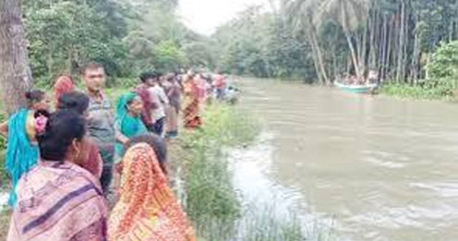 নীলফামারীতে আদা ক্ষেত থেকে কবিরাজের মরদেহ উদ্ধার