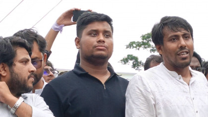 রাজাপুরে এনসিপির জুলাই পদযাত্রা: নির্বাচন ঘিরে কঠোর বার্তা হাসনাত আব্দুল্লাহর
