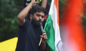 ককরোচ পার্টির প্রতিষ্ঠাতা অভিজিৎ আটক, দিল্লিতে বিক্ষোভ অব্যাহত ককরোচ পার্টির প্রতিষ্ঠাতা অভিজিৎ আটক, দিল্লিতে বিক্ষোভ অব্যাহত