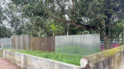 তাড়াশে ৬১ বছরের পুরোনো ঈদগাহ মাঠ দখলের অভিযোগ