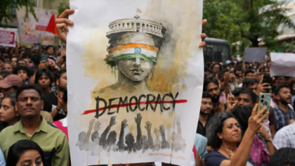 সংসদমুখী পদযাত্রায় পুলিশের নিষেধাজ্ঞা, অনড় ককরোচ আন্দোলনকারীরা