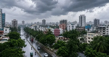 ঢাকায় দুপুর একটার মধ্যে বজ্রবৃষ্টির পূর্বাভাস