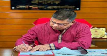 'কাজ থাক বা না থাক, এক কাপ চায়ের আমন্ত্রণ' বাবাকে নিয়ে আনিনের আবেগঘন পোস্ট 