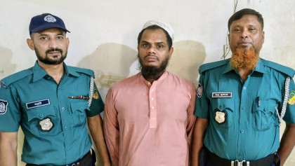 টঙ্গীতে ছাত্রীকে যৌন নিপীড়নের অভিযোগে মাদ্রাসা শিক্ষক গ্রেপ্তার 