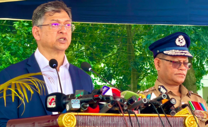 পুলিশ কোনো দলের লাঠিয়াল বাহিনী নয়: স্বরাষ্ট্রমন্ত্রী