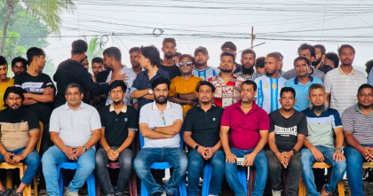 টঙ্গীতে নৈরাজ্য প্রতিরোধে স্বেচ্ছাসেবক দলের অবস্থান কর্মসূচি