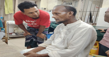 মসজিদ থেকে ফেরার পথে বৃদ্ধকে পিটিয়ে জখমের অভিযোগ