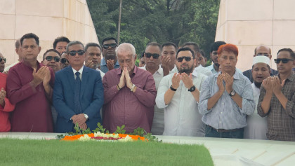 জিয়া-খালেদার সমাধিতে রাঙামাটি জেলা পরিষদের শ্রদ্ধা