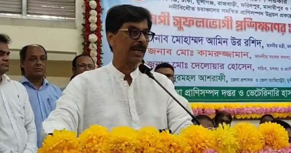 প্রয়োজনের চেয়ে বেশি সার মজুদ রয়েছে: কৃষিমন্ত্রী   