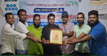 জাতীয় পদক অর্জনকারী ফজলে রাব্বীকে সংবর্ধনা