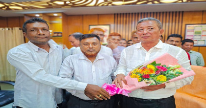 রাঙ্গামাটি জেলা পরিষদ চেয়ারম্যানকে নানিয়ারচর বিএনপির ফুলেল শুভেচ্ছা