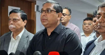 ৬ মাসে ২ লাখ বাংলাদেশি শ্রমিক নেবে মালয়েশিয়া: স্থানীয় সরকার প্রতিমন্ত্রী