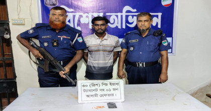 মহেশপুরে ৩০ পিস ইয়াবাসহ যুবক গ্রেপ্তার