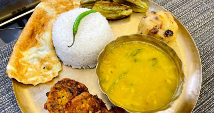 দামি খাবার নয়, ডাল-ভাতেই মিলবে পুষ্টি