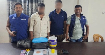 ফেনীতে ইয়াবা-গাঁজাসহ দুইজন গ্রেপ্তার