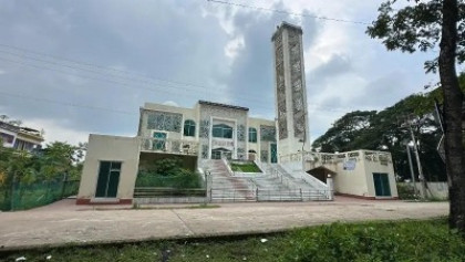 রাজাপুর মডেল মসজিদে সাত দিন বিদ্যুৎ নেই, অজুর পানিতেও সংকট
