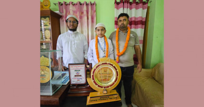 ব্রাহ্মণবাড়িয়ায় অল্প সময়ে হাফেজ হয়ে মায়ের স্বপ্ন পূরণ করলেন ১২ বছরের আব্দুল্লাহ 