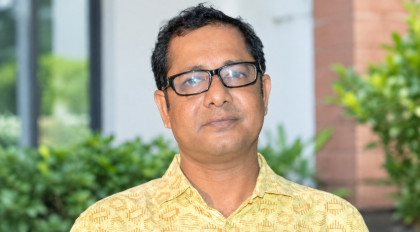 পাওনা টাকা না পাওয়ার কষ্টে সমকালের অফিসে সাংবাদিক পুলকের আত্মহত্যা!