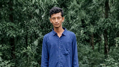 মালবাহী ট্রলি উল্টে হেলপাড় নিহত