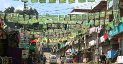 ১০০ দিনেও ফেরেনি ইন্টারনেট, পাকিস্তান শাসিত কাশ্মীরে কী ঘটছে?