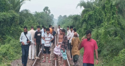 জয়পুরহাটের আক্কেলপুরে রেললাইন থেকে অজ্ঞাত ব্যক্তির মরদেহ উদ্ধার 