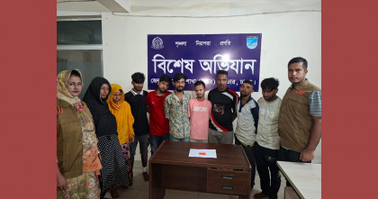 সাভার-আশুলিয়ায় ডিবির পৃথক অভিযানে ইয়াবাসহ গ্রেপ্তার ৯ 