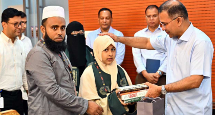 আন্তর্জাতিক কোরআন প্রতিযোগিতায় বিজয়ীদের সংবর্ধনা দিলেন প্রধানমন্ত্রী
